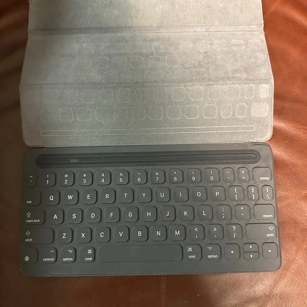 Apple Smart Keyboard for iPad Pro 10.5-inch - black